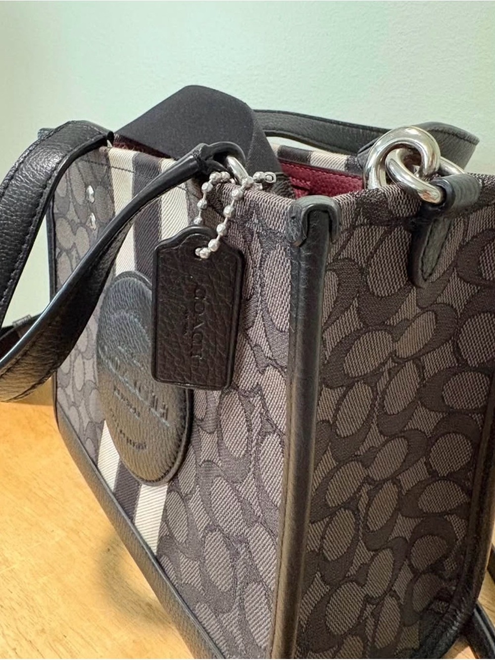 Coach Dempsey Tote 22 - Picture 4 of 8
